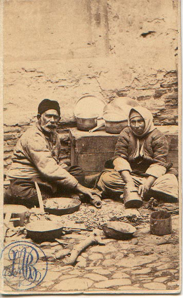 Family of Gypsy tinsmiths